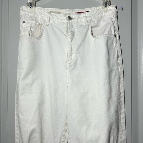 Anthropologie PILCRO White BOYFRIEND Distressed Jeans size 30 - Picture 8 of 14